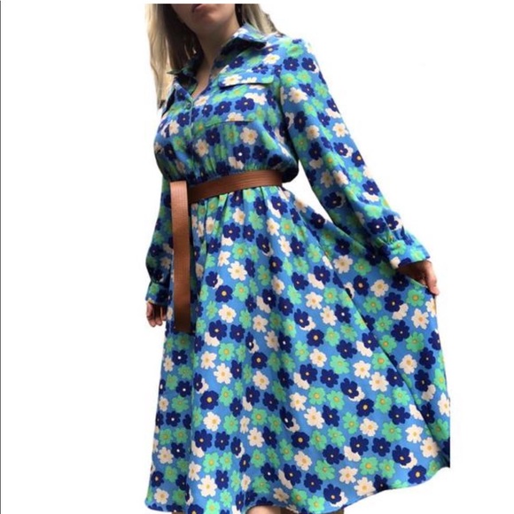 Vintage Dresses & Skirts - Vintage Floral Button Up Retro Dress